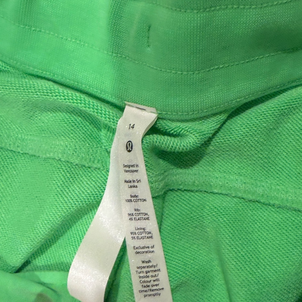 lululemon athletica Green Joggers - Picture 4 of 4